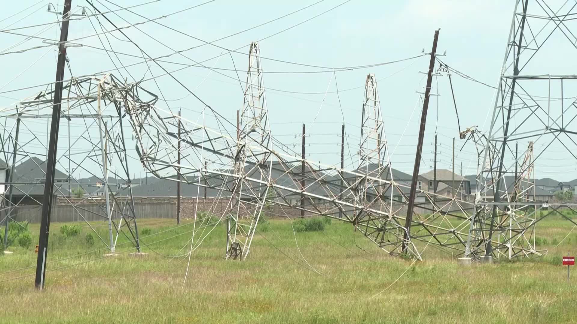 Houston residents seek relief after storm knocks out power to thousands ...